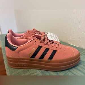 NWT Adidas Gazelle Bold Pink and Green Gum Sole W7.5/M6.6/EU39.5